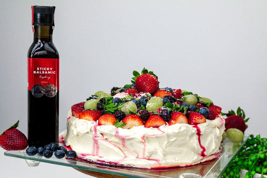 Classic Pavlova with Sticky Balsamic